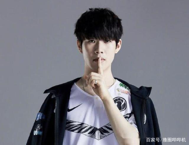 AD上路！ Kiin Vayne是纯粹的，给 Zeus Aatrox一个击杀 Ruler 的机会， Hanwha Life Esports 获得比赛点